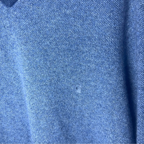 Express Men’s Wool and Cashmere Blend - V Neck Sweater - Two Toned Blue -Size L - Picture 3 of 8